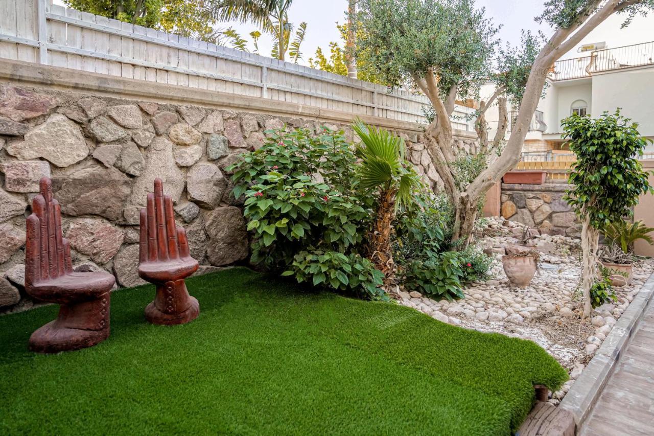 וילה רוני בריכה מחוממת Villa Roni Heated Pool Eilat Exterior foto